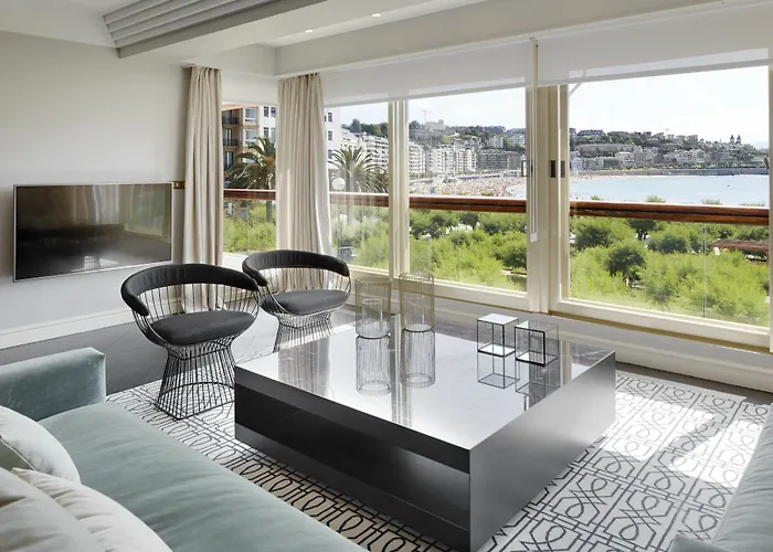 Playa De La Concha 10 By Feelfree Rentals